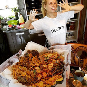 Meet your Posher, Nicole